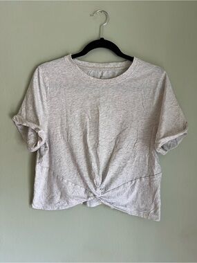 Fabletics Light Gray Knot-Front Short Sleeve Tee